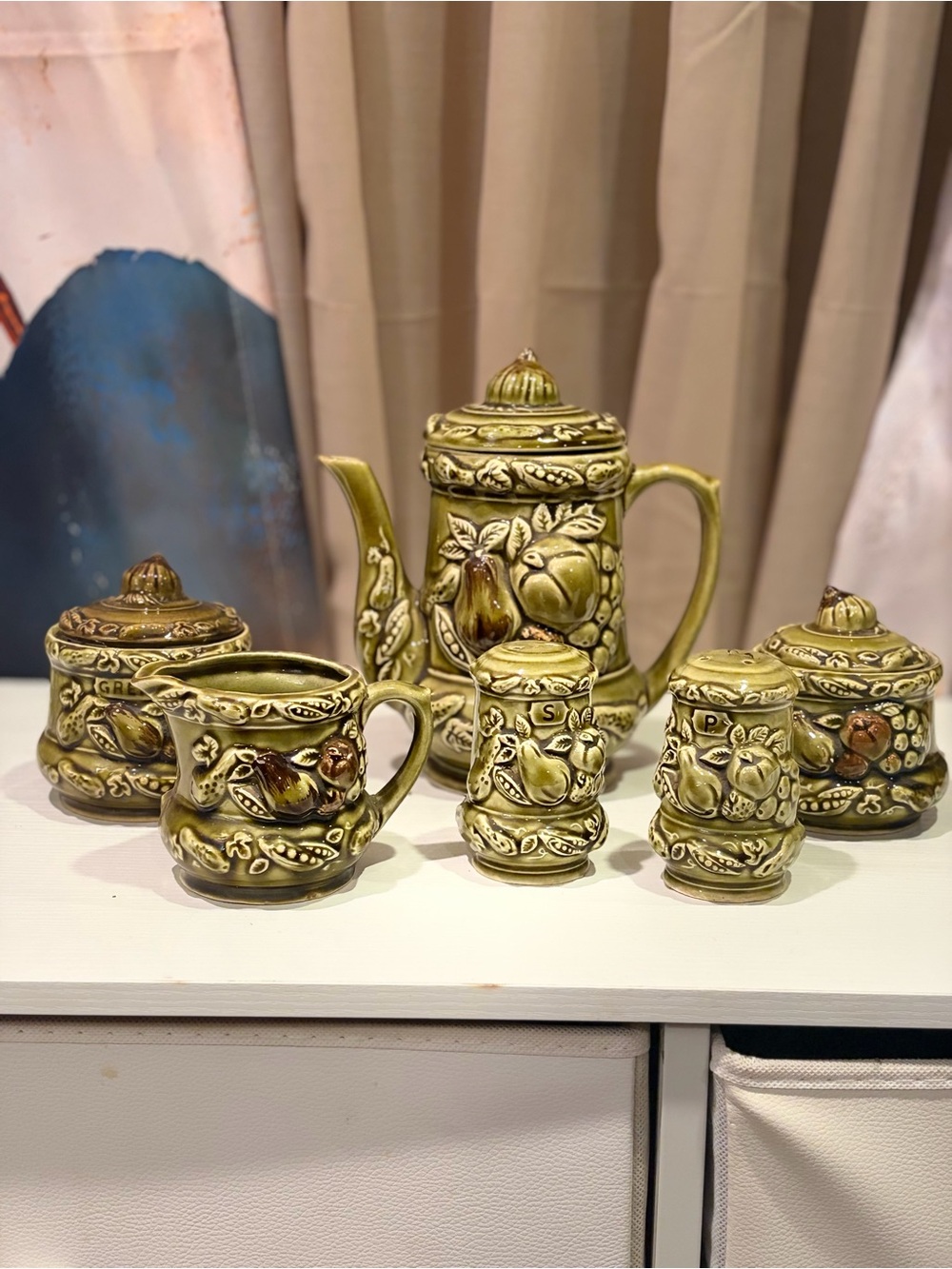 Olive Ceramic Fruit Motif Coffee and Tea Set - Decorative 6-Piece